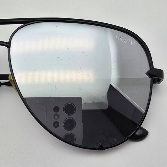 Quay Australia x Desi High Key Black Frame Silver Mirror Lens Aviator Sunglasses - Picture 15 of 16